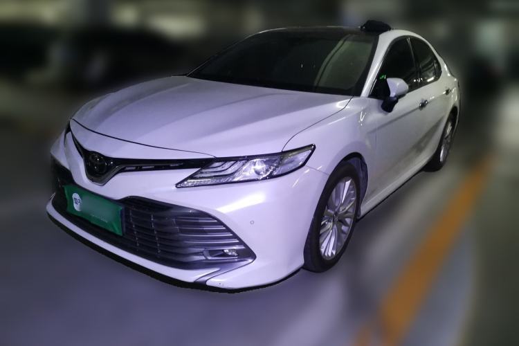 Used Toyota Camry 2018 2.5G Luxury Edition Guazi used car, China used car export, Used car for sale, Used  cars, Cheapest cars for sale