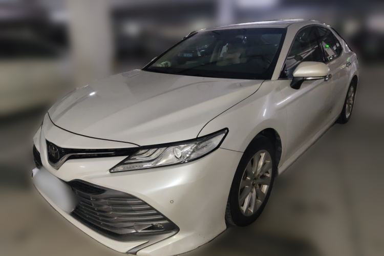 Used Toyota Camry 2018 2.0G Luxury Edition Guazi used car, China used car export, Used car for sale, Used  cars, Cheapest cars for sale