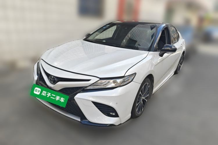 Used Toyota Camry 2018 2.0S FENGSHANG Edition Guazi used car, China used car export, Used car for sale, Used  cars, Cheapest cars for sale