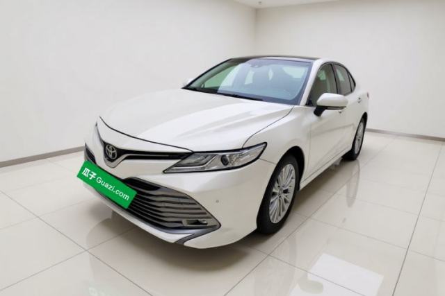 Ojetý Toyota Camry 2018 2.5G Luxury Edition