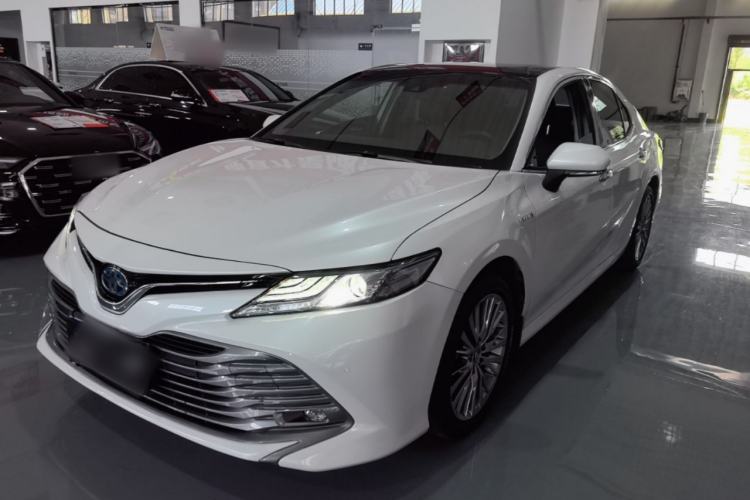 Used Toyota Camry 2018 Dual-Engine 2.5 HG Luxury Edition Guazi used car, China used car export, Used car for sale, Used  cars, Cheapest cars for sale