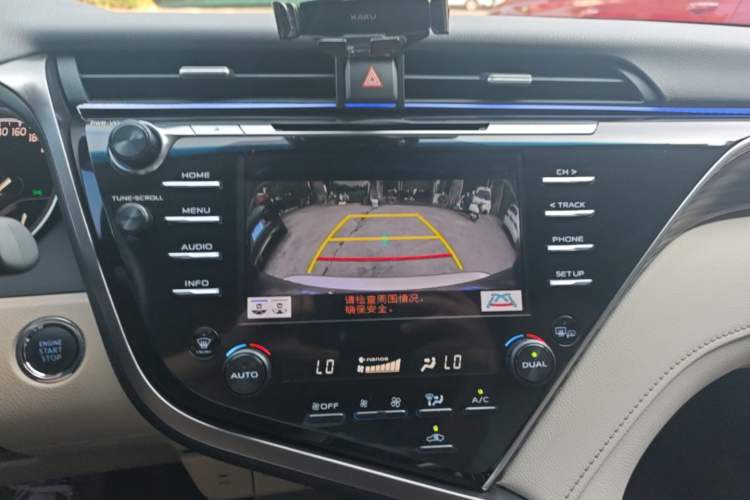 Used Toyota Camry 2018 2.5G Luxury Edition Audio And AC Panel