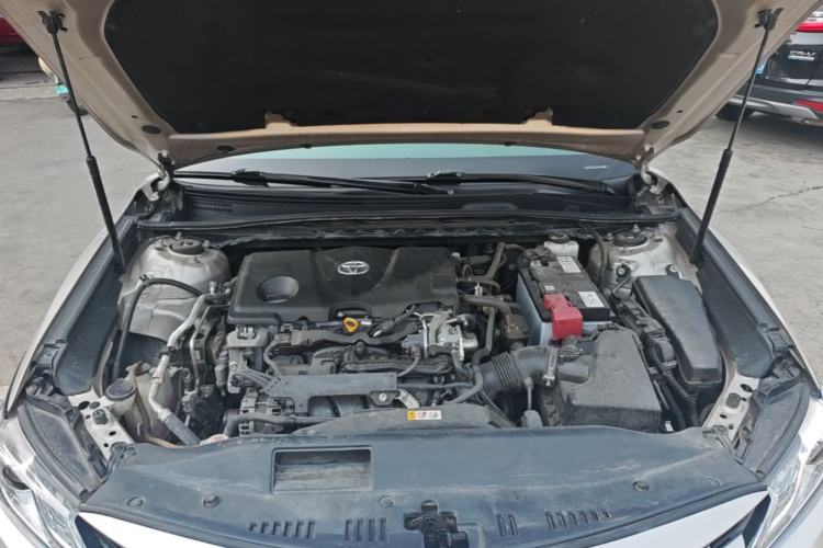 Used Toyota Camry 2018 2.5G Luxury Edition Engine Bay