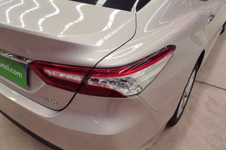Used Toyota Camry 2018 2.0G Luxury Edition Exterior 1