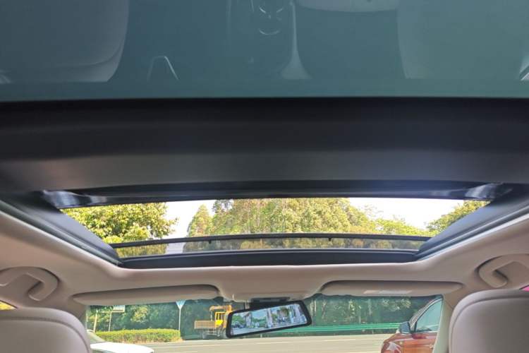 Used Toyota Camry 2018 2.5G Luxury Edition Headliner