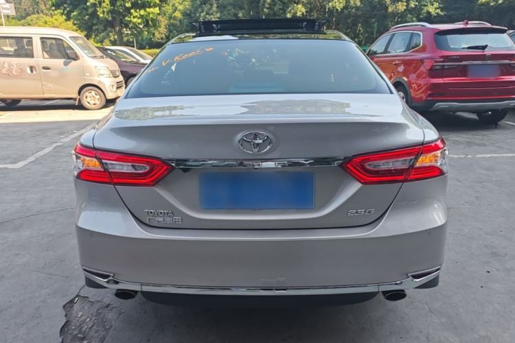 Used Toyota Camry 2018 2.5G Luxury Edition Rear