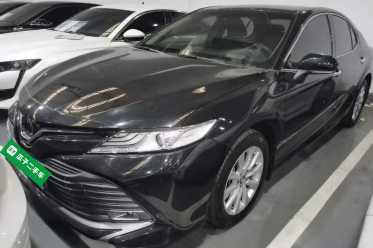 Used Toyota Camry 2019 Revised Version 2.0G Luxury Edition Guazi used car, China used car export, Used car for sale, Used  cars, Cheapest cars for sale