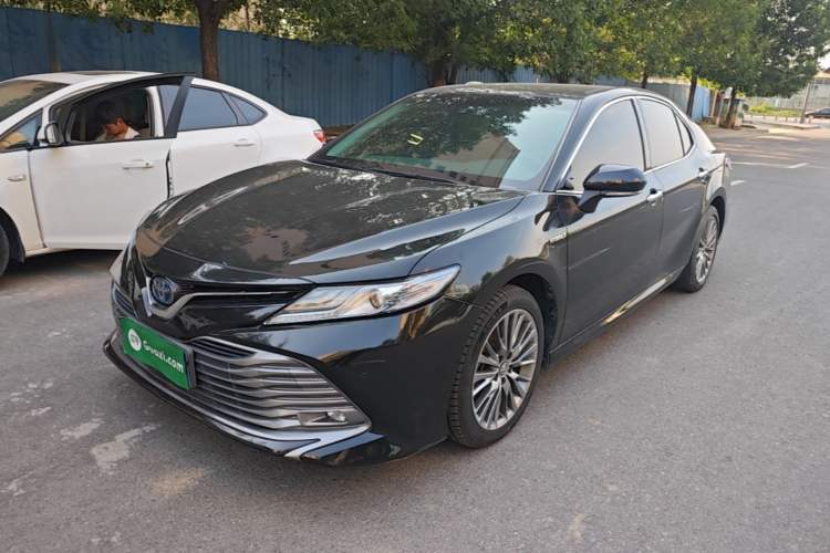 Used Toyota Camry 2019 Revised Version Dual-Engine 2.5 HG Luxury Edition Guazi used car, China used car export, Used car for sale, Used  cars, Cheapest cars for sale