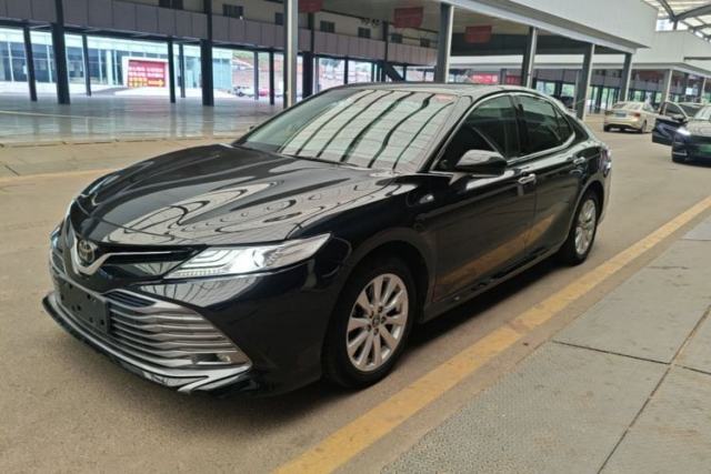 Used Toyota Camry 2019 Revised Version 2.0G Luxury Edition