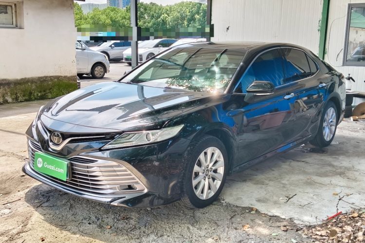 Used Toyota Camry 2019 Revised Version 2.0G Luxury Edition Guazi used car, China used car export, Used car for sale, Used Toyota cars, Cheapest cars for sale