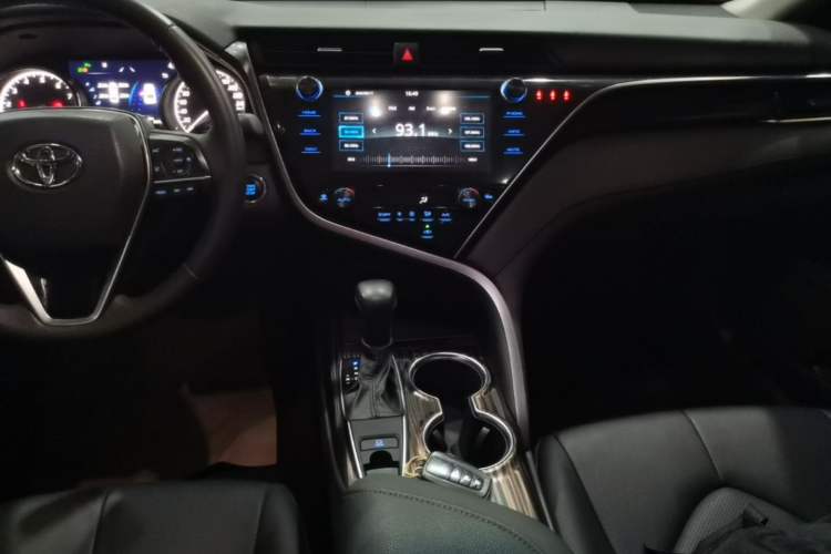 Used Toyota Camry 2019 Revised Version 2.0G Luxury Edition Audio And AC Panel