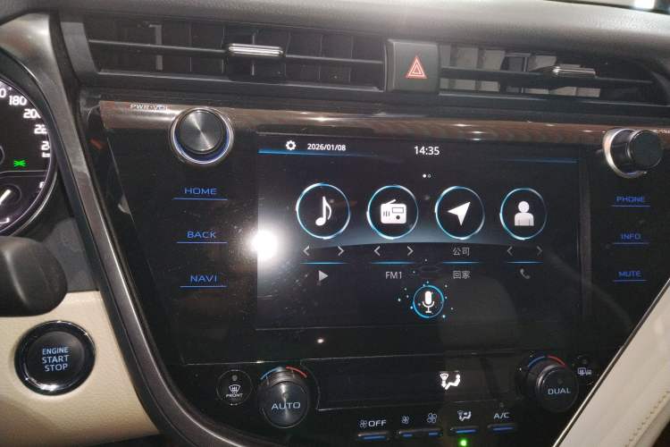 Used Toyota Camry 2019 2.5G Luxury Edition China VI Standard Audio And AC Panel