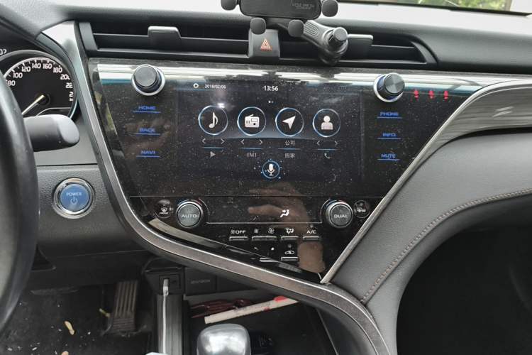 Used Toyota Camry 2019 Dual-Engine 2.5 HG Luxury Edition China VI Standard Audio And AC Panel