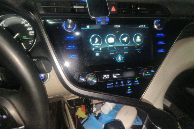 Used Toyota Camry 2019 2.0G Luxury Edition China VI Standard Audio And AC Panel