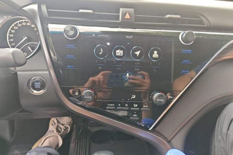 Used Toyota Camry 2019 Revised Version 2.0G Luxury Edition Audio And AC Panel