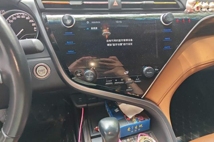 Used Toyota Camry 2019 Revised Version 2.0G Luxury Edition Audio And AC Panel