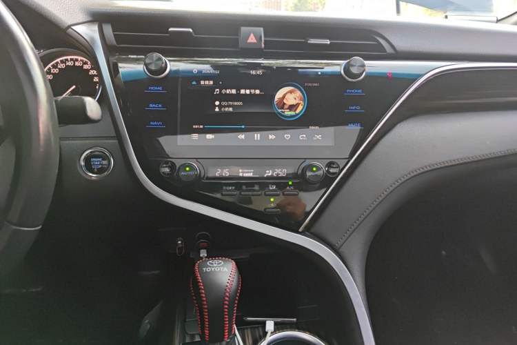 Used Toyota Camry 2019 Revised Version 2.5G Luxury Edition Audio And AC Panel