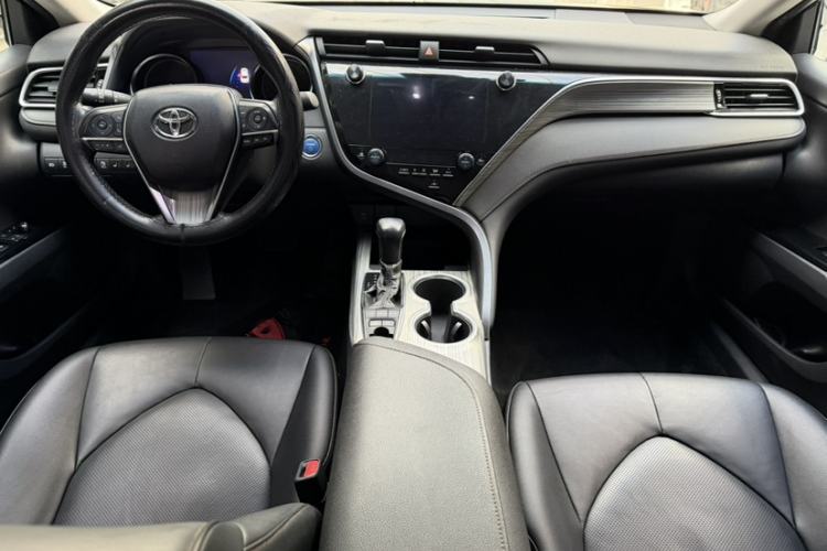 Used Toyota Camry 2019 Dual-Engine 2.5 HG Luxury Edition China VI Standard Audio And AC Panel