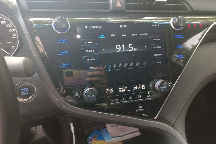 Used Toyota Camry 2019 2.5G Luxury Edition China VI Standard Audio And AC Panel