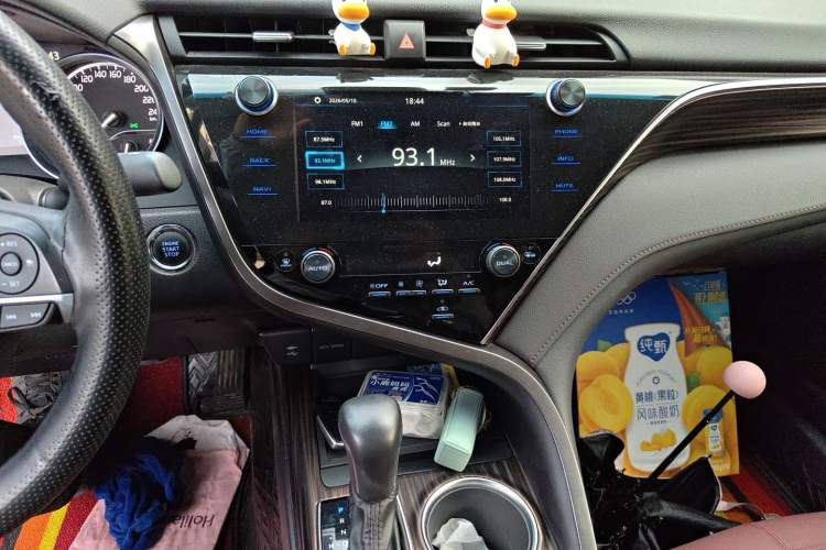 Used Toyota Camry 2019 2.0G Luxury Edition China VI Standard Audio And AC Panel