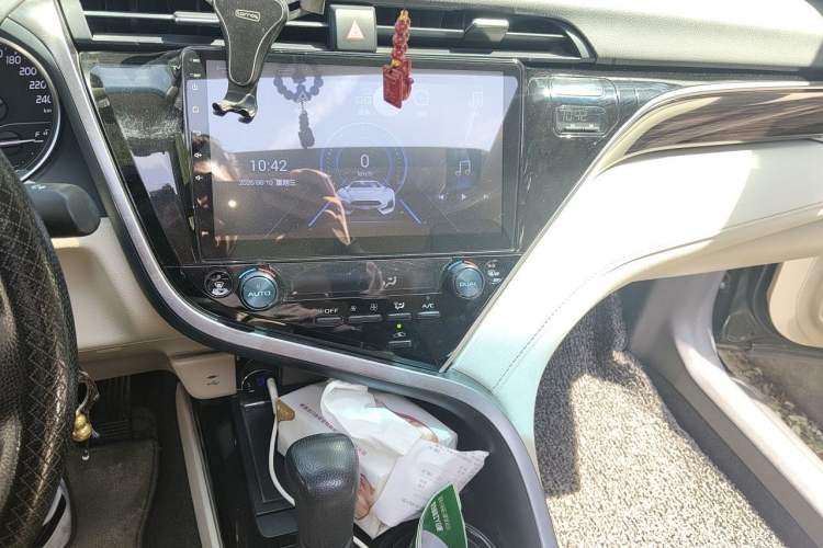 Used Toyota Camry 2019 2.0E Elite Edition China VI Standard Audio And AC Panel