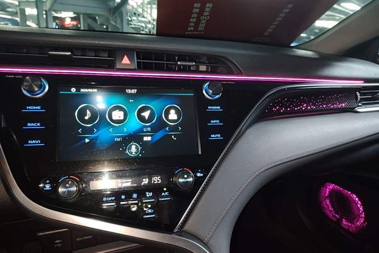 Used Toyota Camry 2019 Revised Version 2.5G Luxury Edition Audio And AC Panel