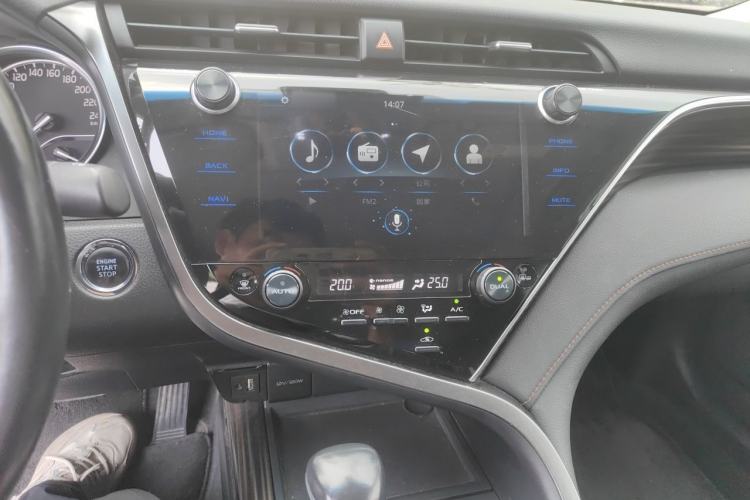 Used Toyota Camry 2019 Revised Version 2.0G Luxury Edition Audio And AC Panel