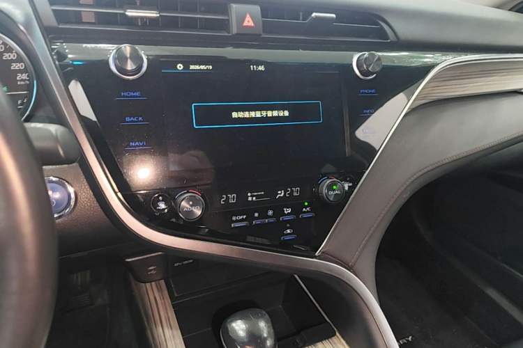 Used Toyota Camry 2019 Revised Version Dual-Engine 2.5 HG Luxury Edition Audio And AC Panel