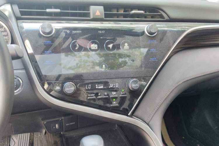 Used Toyota Camry 2019 Revised Version 2.0G Luxury Edition Audio And AC Panel
