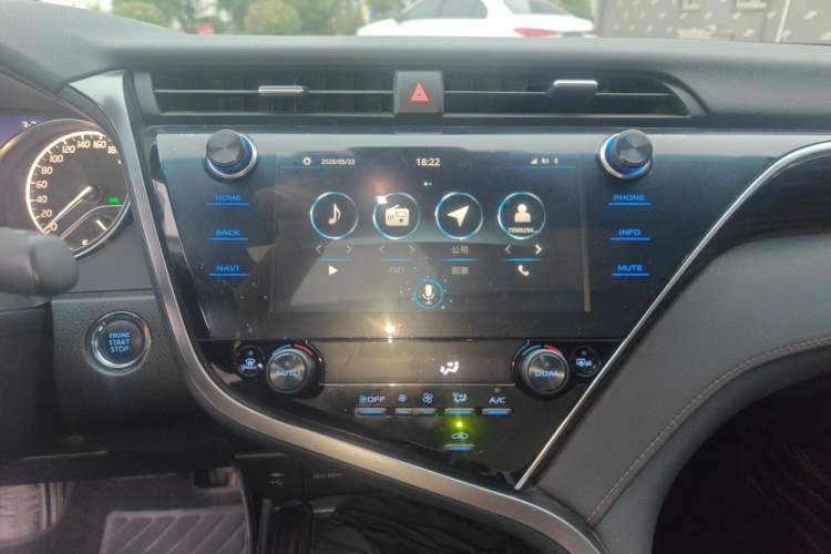 Used Toyota Camry 2019 Revised Version 2.0G Luxury Edition Audio And AC Panel
