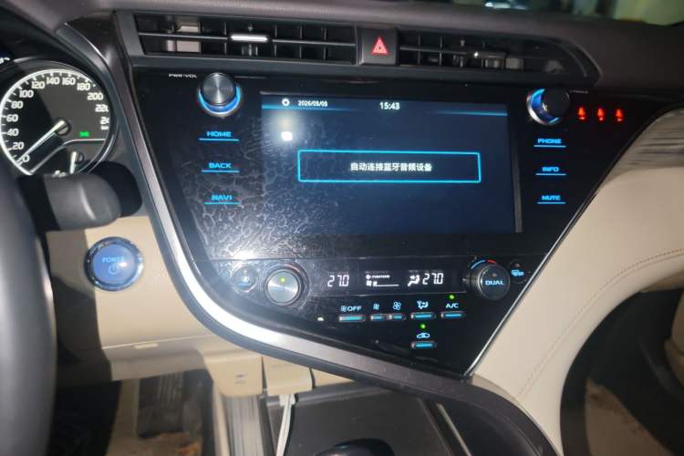 Used Toyota Camry 2019 Dual-Engine 2.5 HG Luxury Edition China VI Standard Audio And AC Panel