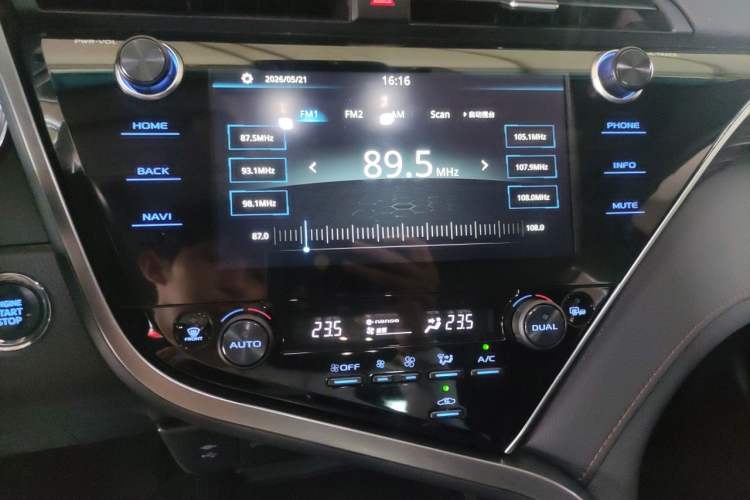 Used Toyota Camry 2019 Revised Version 2.0G Luxury Edition Audio And AC Panel