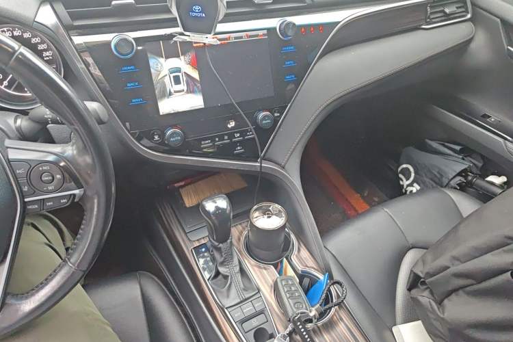 Used Toyota Camry 2019 2.5G Luxury Edition China VI Standard Audio And AC Panel