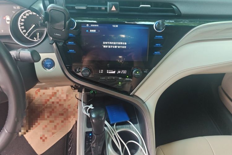 Used Toyota Camry 2019 Dual-Engine 2.5 HG Luxury Edition China VI Standard Audio And AC Panel