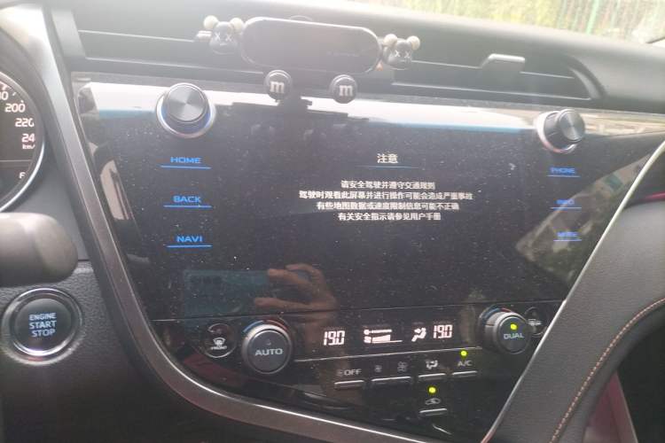 Used Toyota Camry 2019 2.0G Luxury Edition China VI Standard Audio And AC Panel
