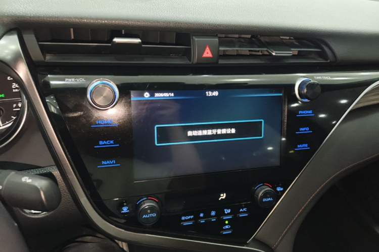 Used Toyota Camry 2019 Revised Version Dual-Engine 2.5 HG Luxury Edition Audio And AC Panel