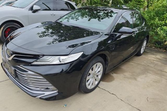 Toyota Camry 2019 Revised Version 2.0G Luxury Edition d’occasion