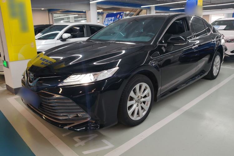 Used Toyota Camry 2019 Revised Version 2.0G Luxury Edition Guazi used car, China used car export, Used car for sale, Used  cars, Cheapest cars for sale