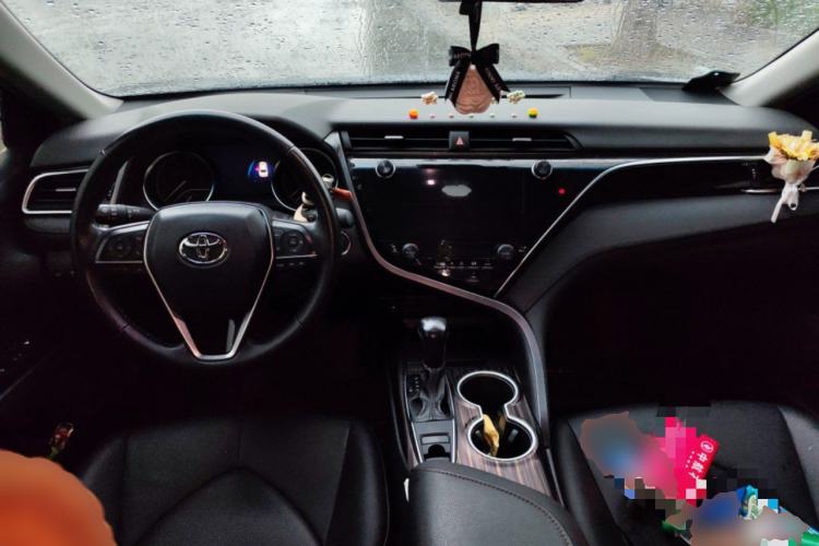 Used Toyota Camry 2019 Revised Version 2.0G Luxury Edition Center Console