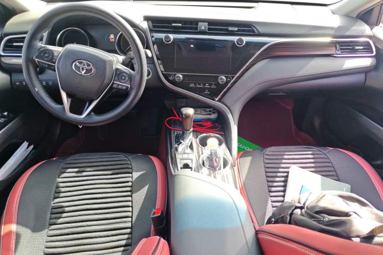 Used Toyota Camry 2019 Revised Version 2.5G Luxury Edition Center Console