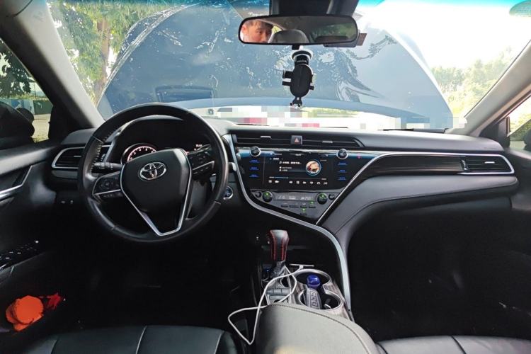 Used Toyota Camry 2019 Revised Version 2.5G Luxury Edition Center Console