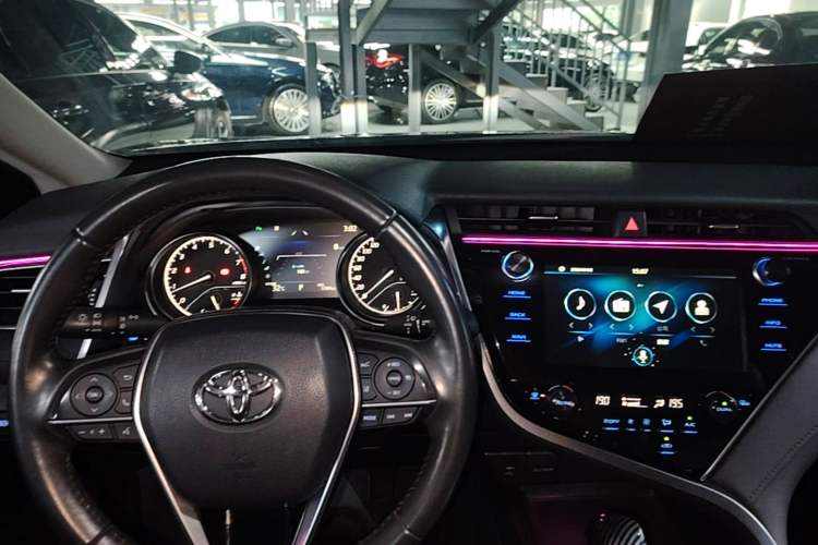 Used Toyota Camry 2019 Revised Version 2.5G Luxury Edition Center Console