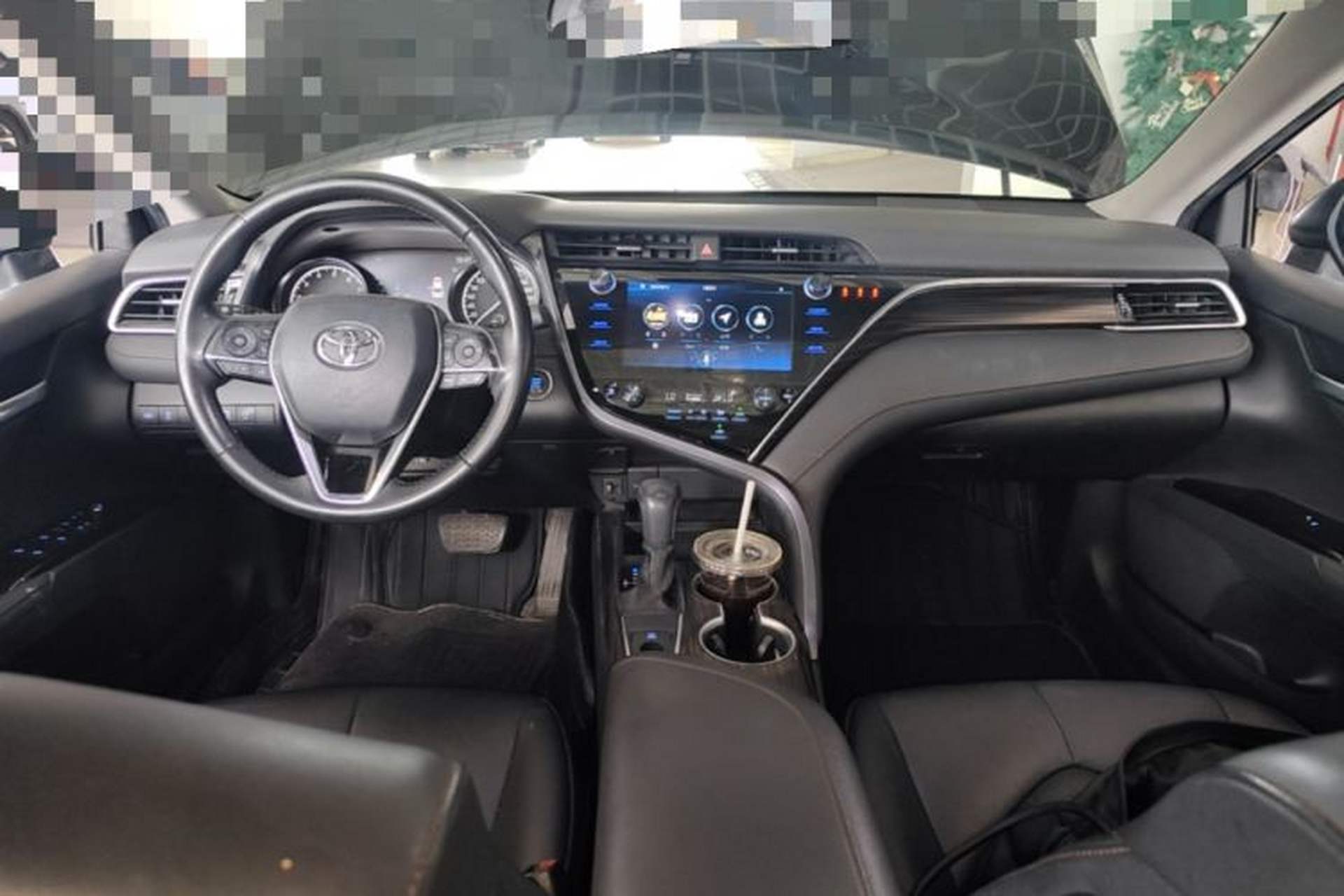Used Toyota Camry 2019 2.0G Luxury Edition China VI Standard Center Console