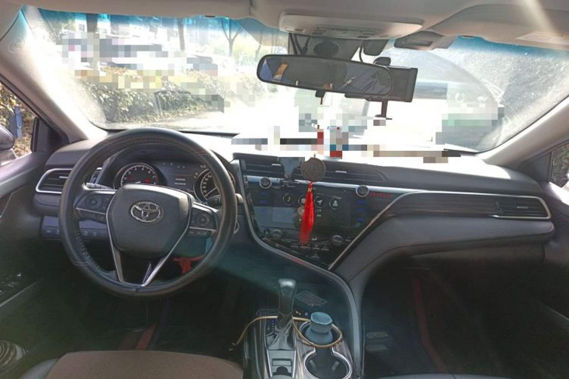 Used Toyota Camry 2019 Revised Version 2.0G Luxury Edition Center Console