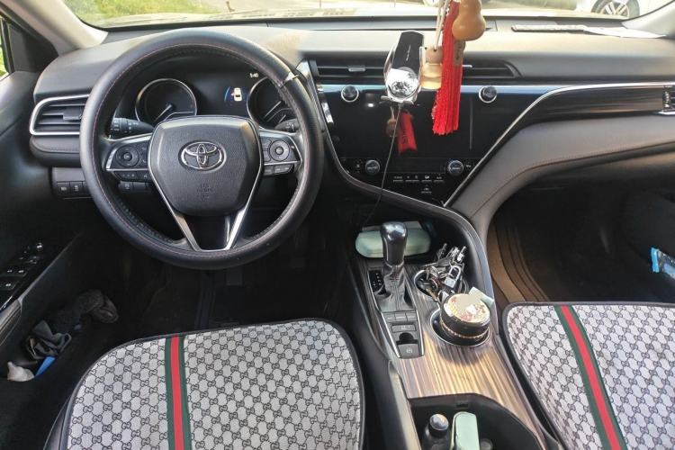 Used Toyota Camry 2019 Revised Version 2.5G Luxury Edition Center Console