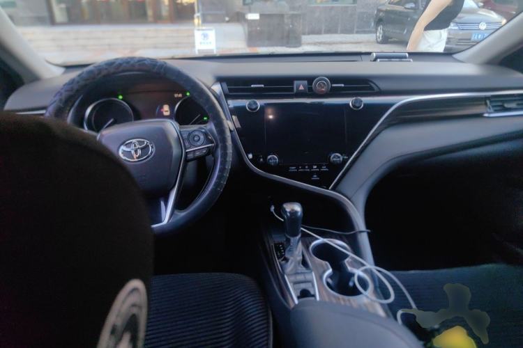 Used Toyota Camry 2019 Revised Version 2.5G Luxury Edition Center Console