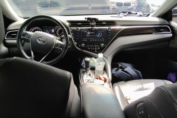 Used Toyota Camry 2019 2.0G Luxury Edition China V Standard Center Console
