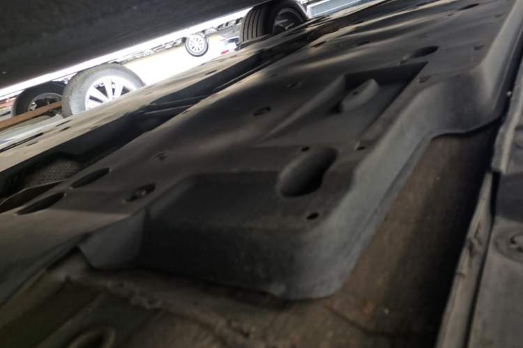 Used Toyota Camry 2019 Dual-Engine 2.5 HG Luxury Edition China VI Standard Chassis Front Right