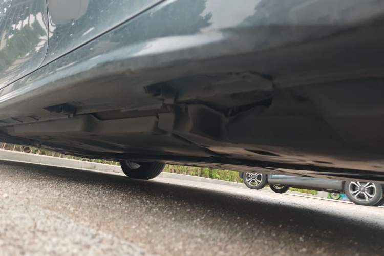 Used Toyota Camry 2019 Revised Version 2.0S Fēngshàng Edition Chassis Rear Left