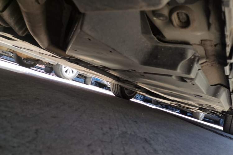 Used Toyota Camry 2019 Dual-Engine 2.5 HG Luxury Edition China VI Standard Chassis Rear Right